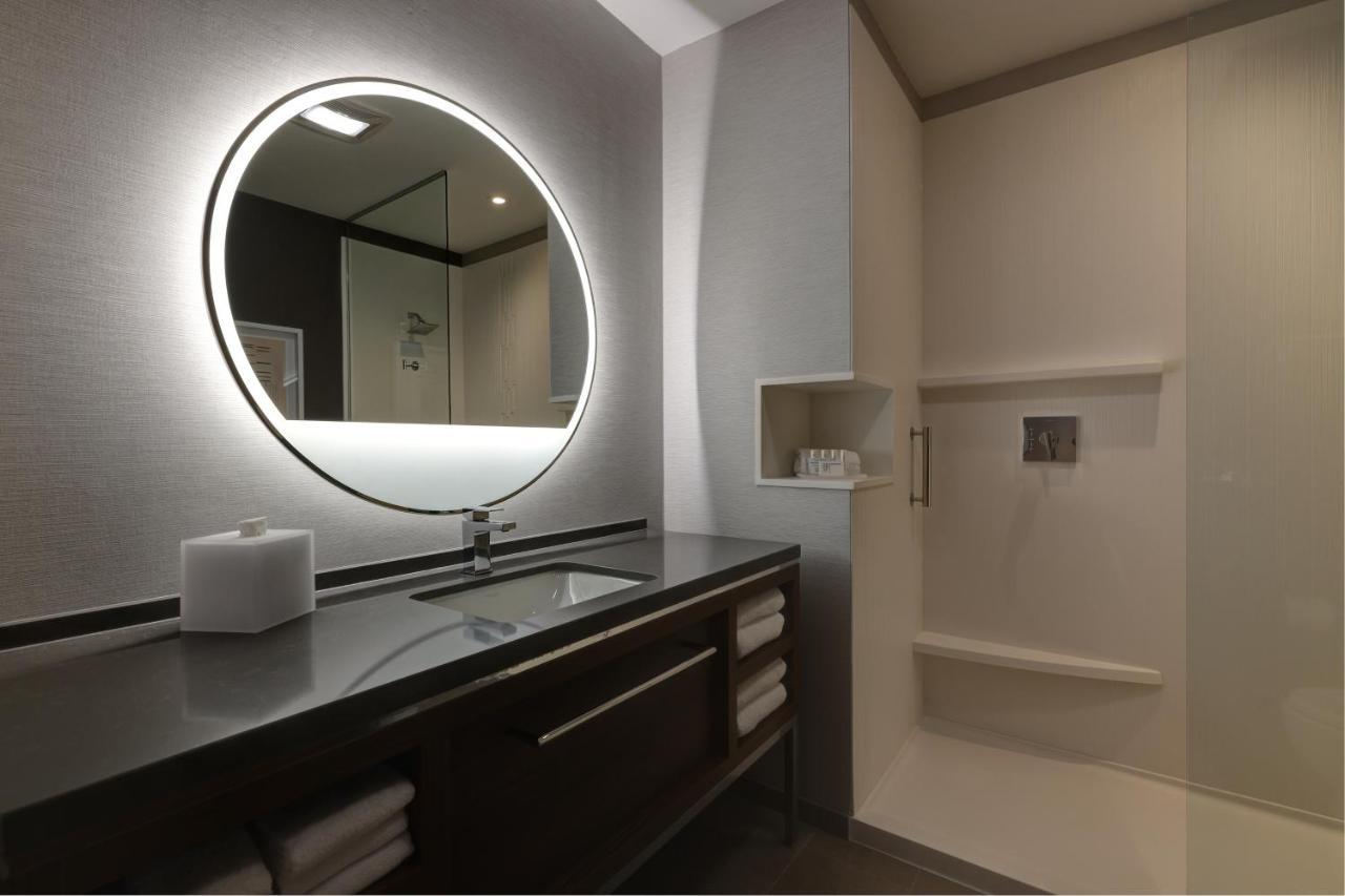 Courtyard By Marriott Iowa City University Heights Dış mekan fotoğraf