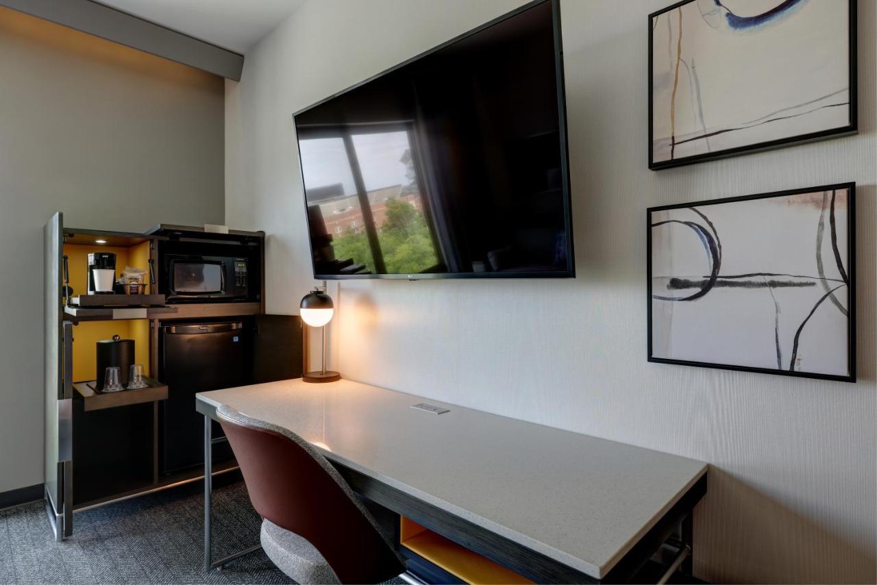Courtyard By Marriott Iowa City University Heights Dış mekan fotoğraf