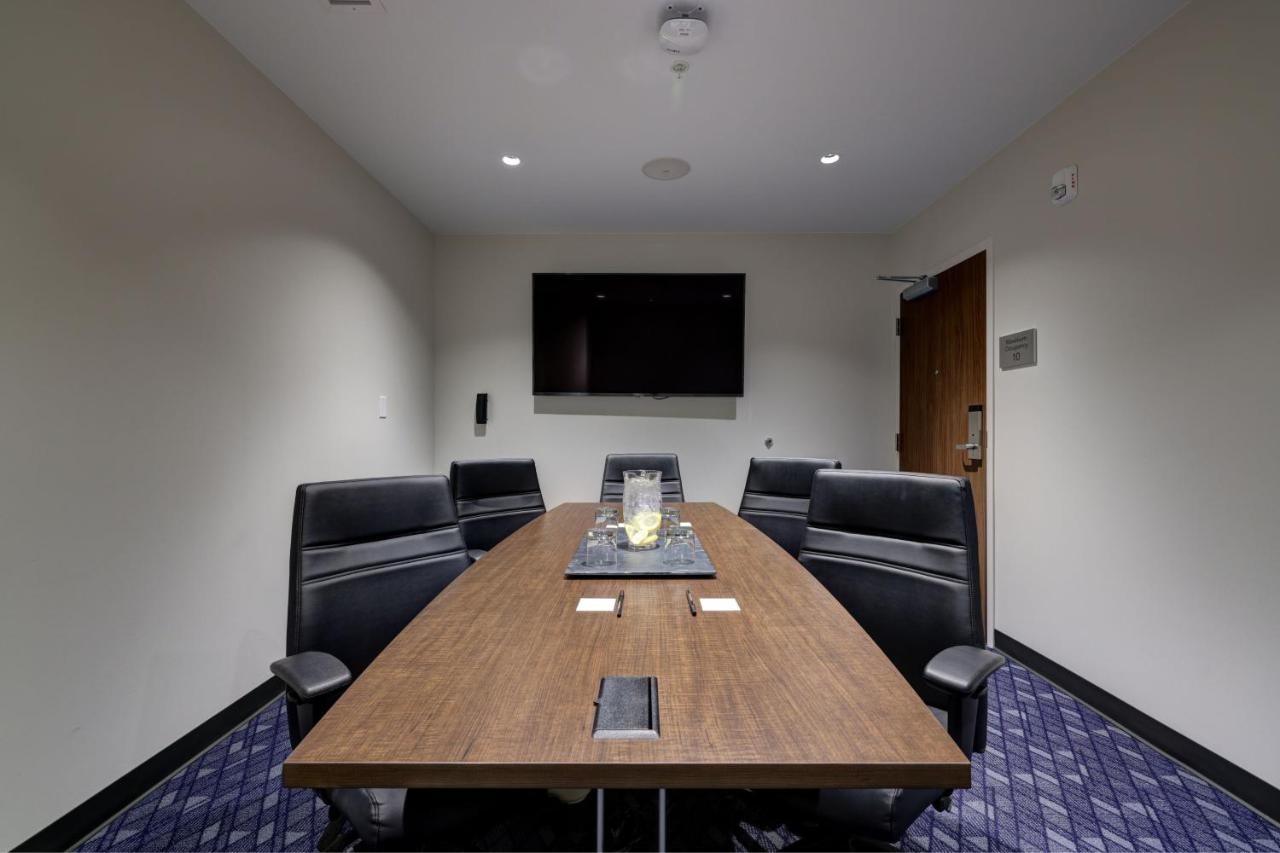 Courtyard By Marriott Iowa City University Heights Dış mekan fotoğraf