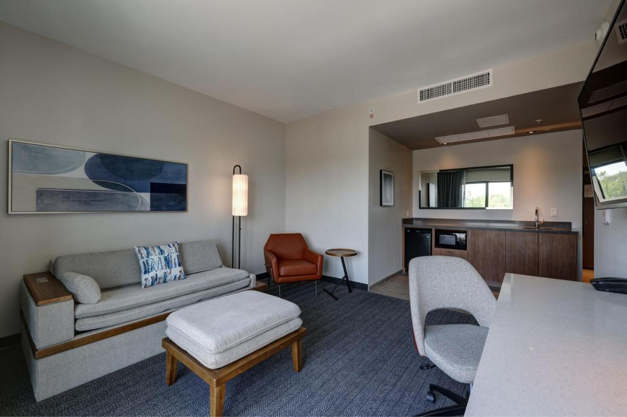 Courtyard By Marriott Iowa City University Heights Dış mekan fotoğraf